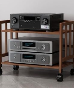 Support Audio HiFi 19 Pouces en Bois, Meuble stéréo à roulettes à 2 Niveaux avec étagère réglable en Hauteur, Support multimédia AV Robuste pour Le Stockage de lecteurs DVD/Consoles de Jeux