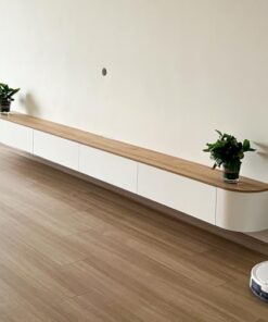 Meuble de Rangement Mural pour téléviseur Meuble TV Flottant avec Porte Étagère TV multifonctionnelle Support TV en Bois Massif Unité multimédia Murale (Naturel, 140 cm)